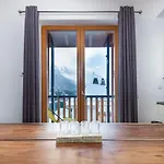 Petit Yeti Chalet